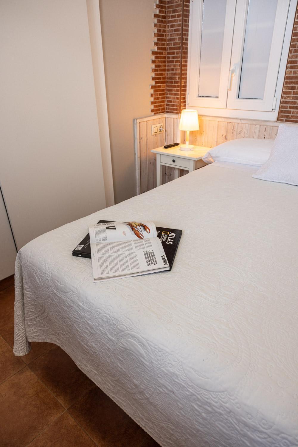Hotel Puerto Arnela กามาริญาส ภายนอก รูปภาพ